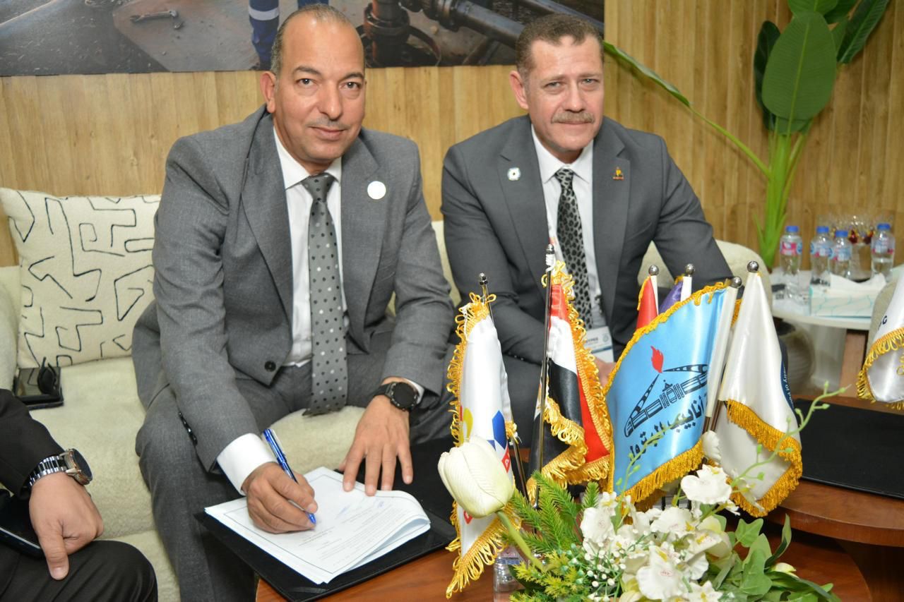 «أنابيب البترول» و«بترومنت» توقعان بروتوكولا لفتح آفاق عمل إقليمية جديدة